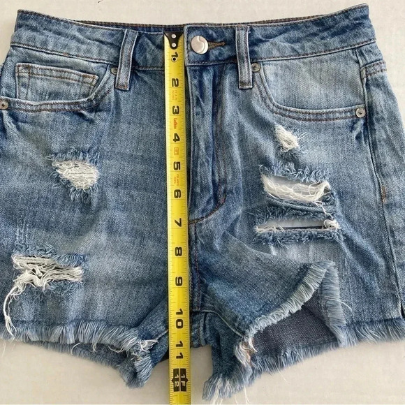 Joe's Jeans Distressed High‎ Waist Shorts Size 26 - Picture 7 of 10